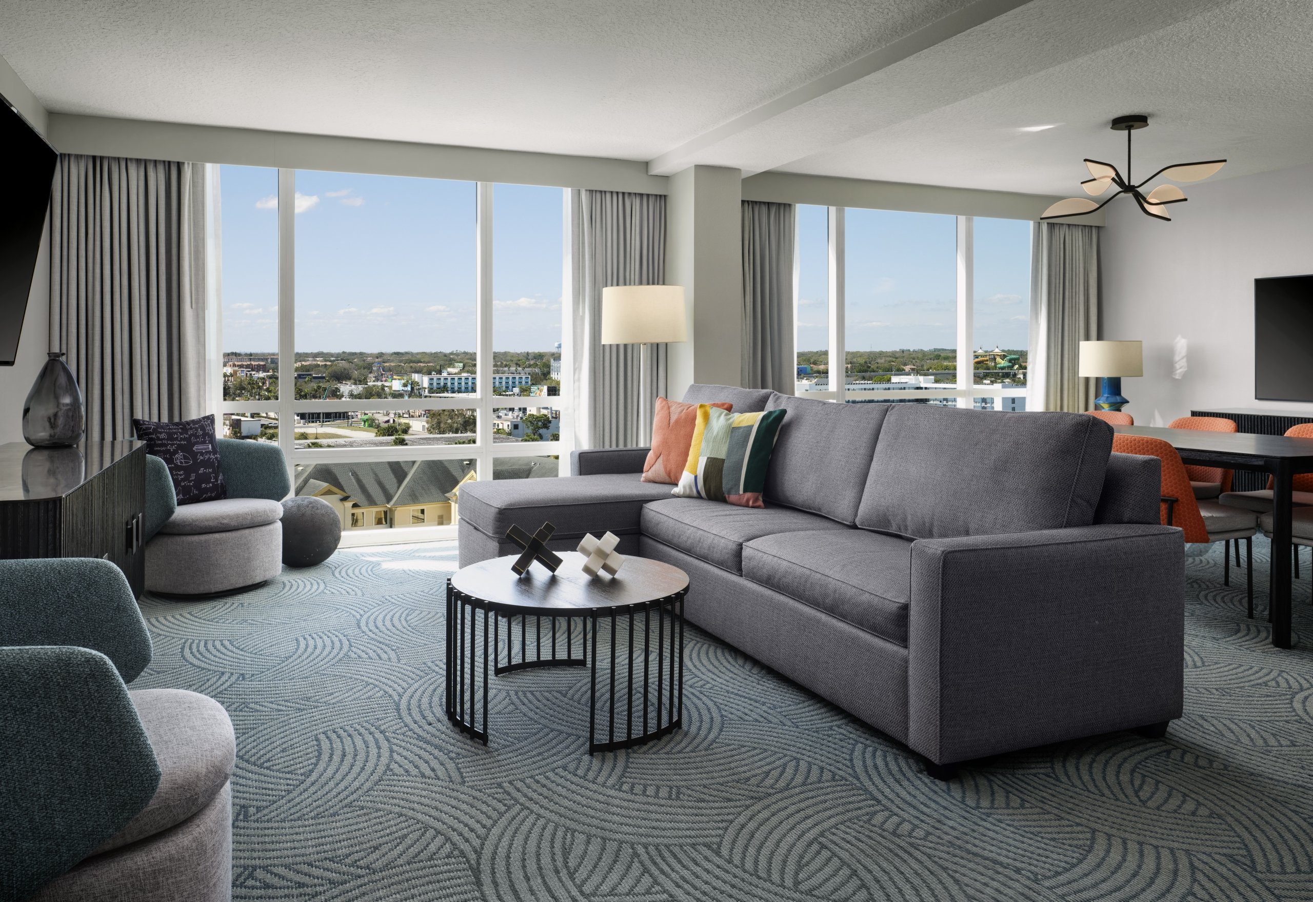 Presidential Suite LR