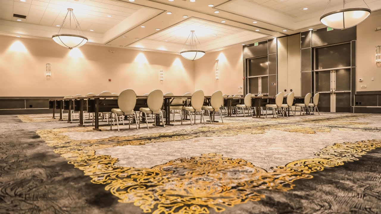 A large meeting room set up like a class room